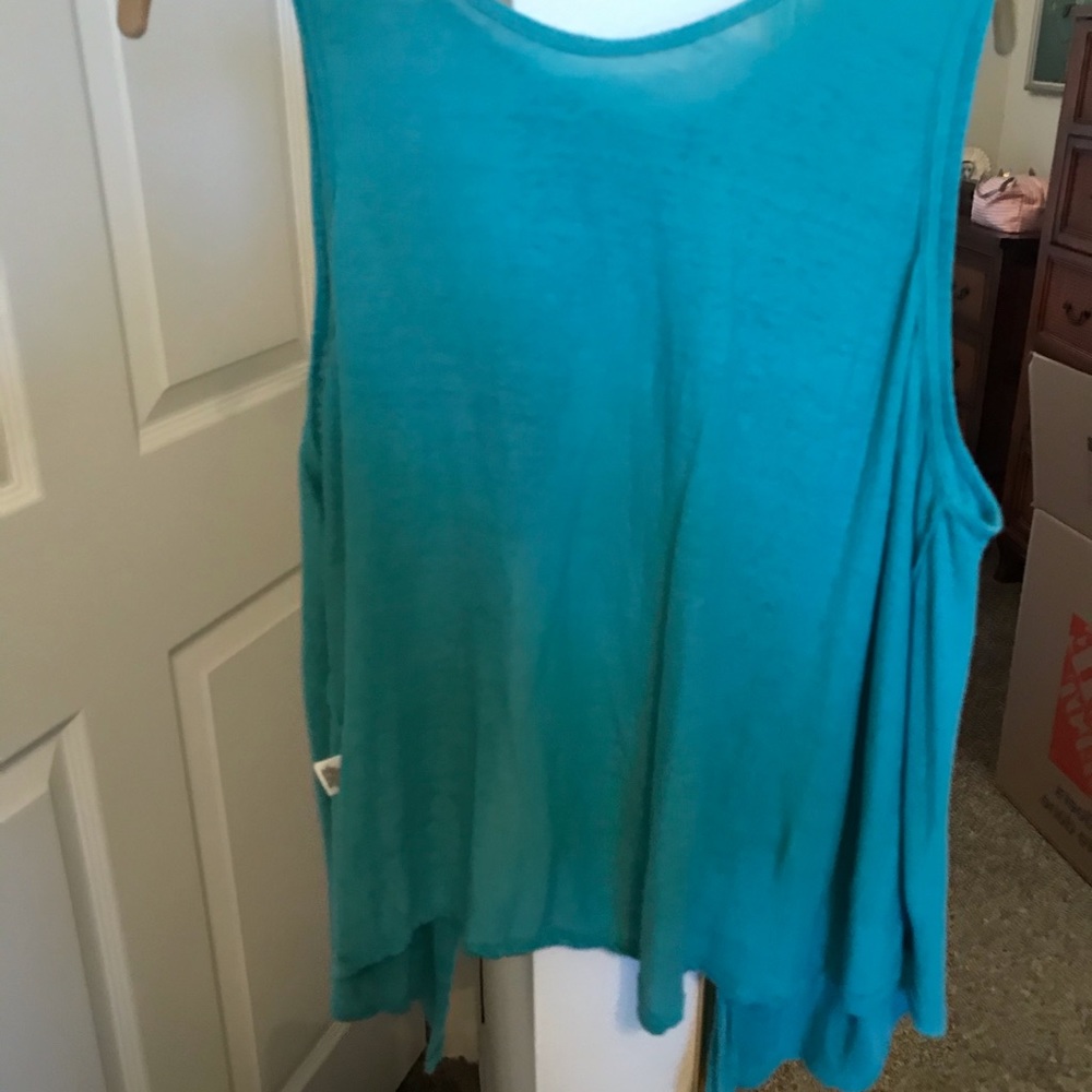 Open back tank